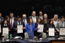 EUM20251126POL08.JPG